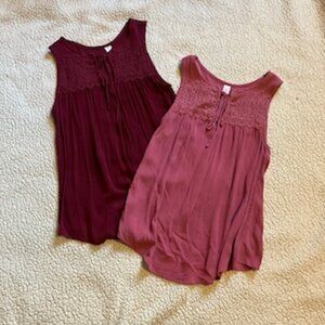 No Boundaries pair of tops size L